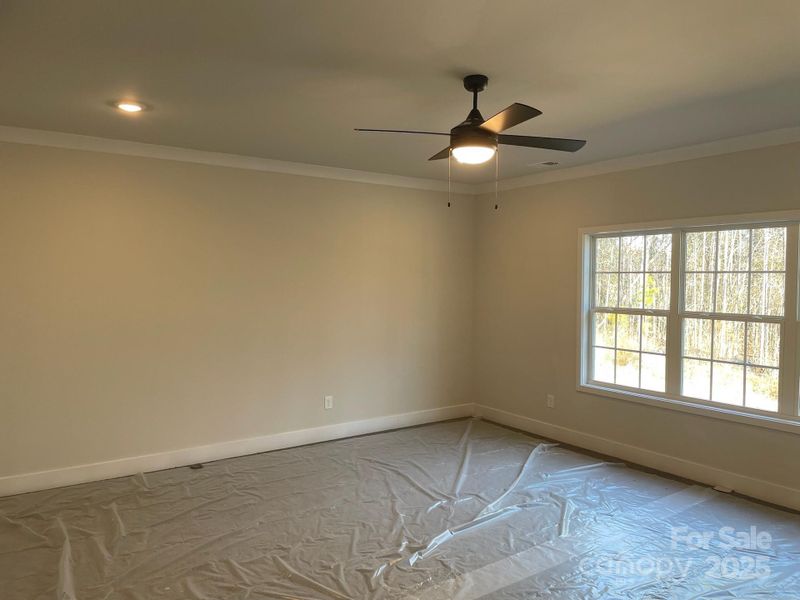 Image 22 of a home in Kerns Ridge.