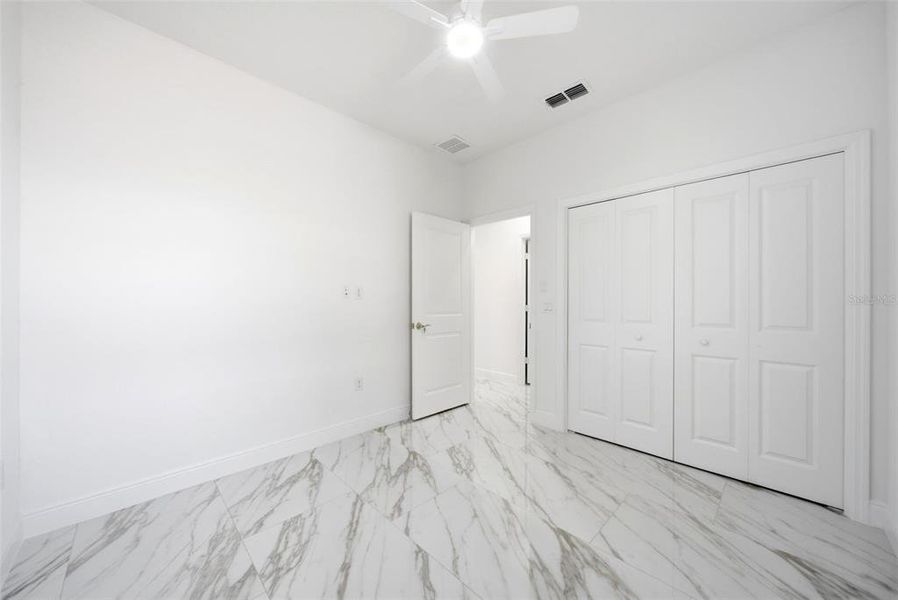 Spacious, unfurnished interior of a new home in , Altamonte Springs (Image 29).