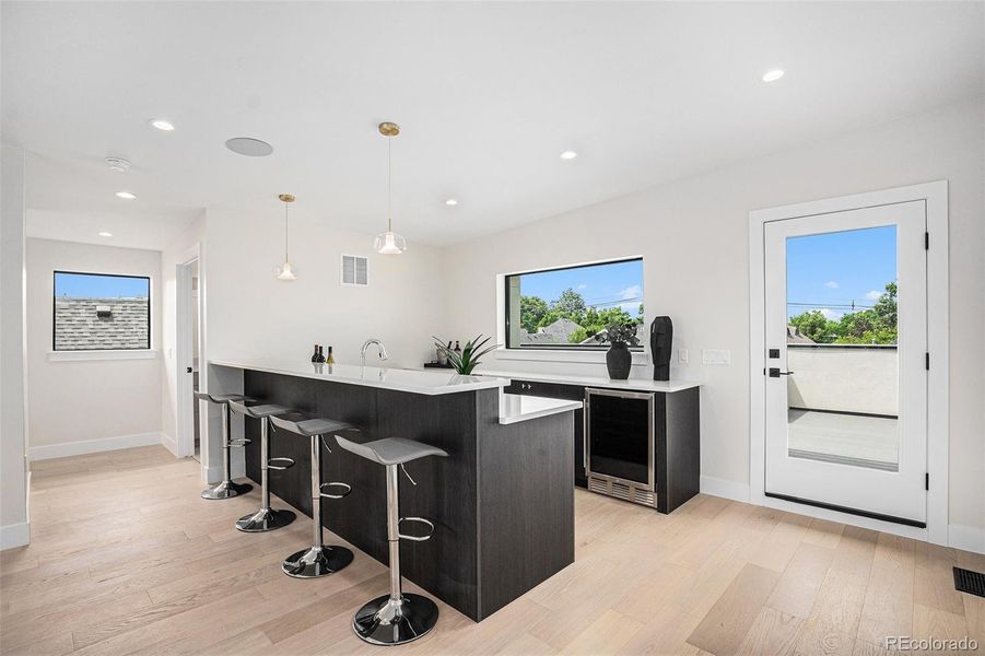 Full wet bar on the 3rd level
