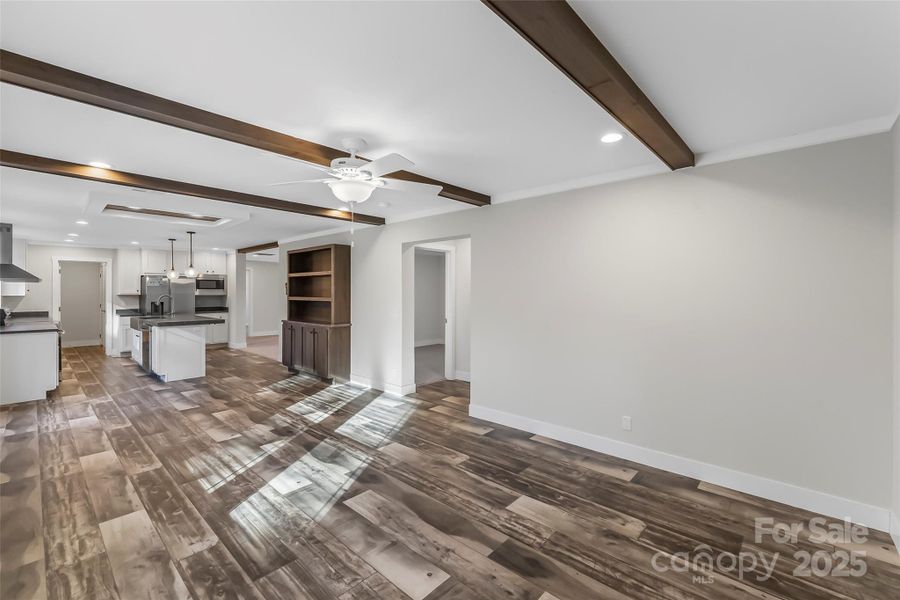 Spacious, unfurnished interior of a new home in , Weaverville (Image 24).