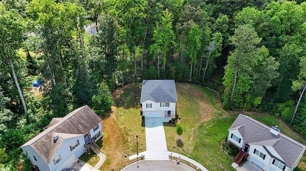 Image 39 of a home in Deer Creek.