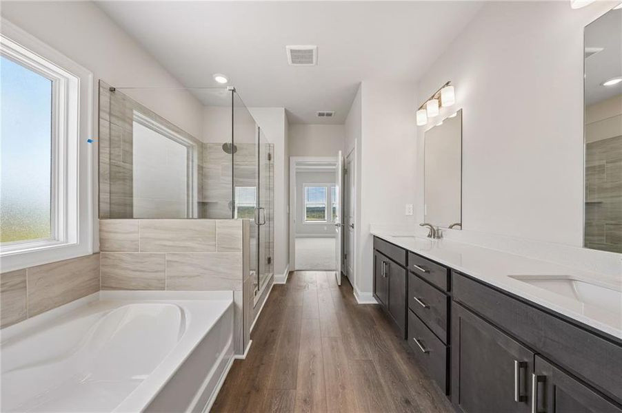 Furnished interior view inside a new home in River Pointe, Monroe (Image 14).
