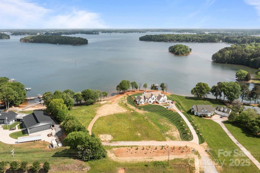 Image 7 of a home in .