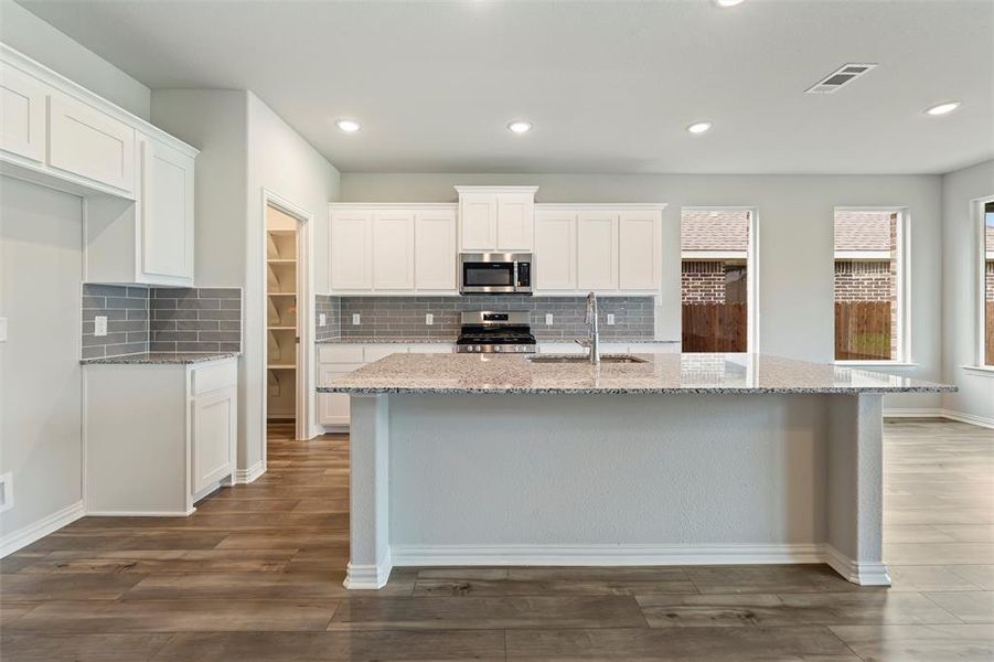 Furnished interior view inside a new home in Liberty Pointe, Gainesville (Image 7). Furnished interior view inside a new home in Liberty Pointe, Gainesville (Image 7).