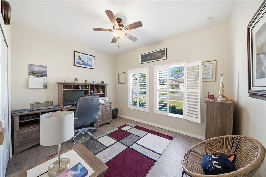 Furnished interior view inside a new home in Avalon West, Spring Hill (Image 14). Furnished interior view inside a new home in Avalon West, Spring Hill (Image 14).