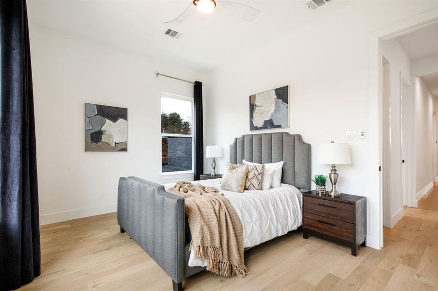 Furnished interior view inside a new home in , Dallas (Image 26).