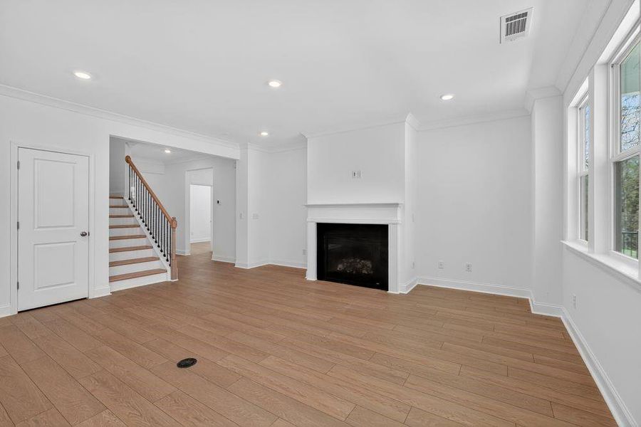 Spacious, unfurnished interior of a new home in Bailey Fence, Dacula (Image 16).