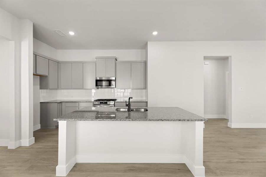 11. 705 Wilderness - Kitchen