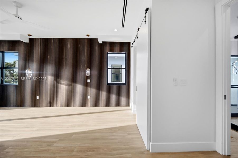 Image 70 of a home in .