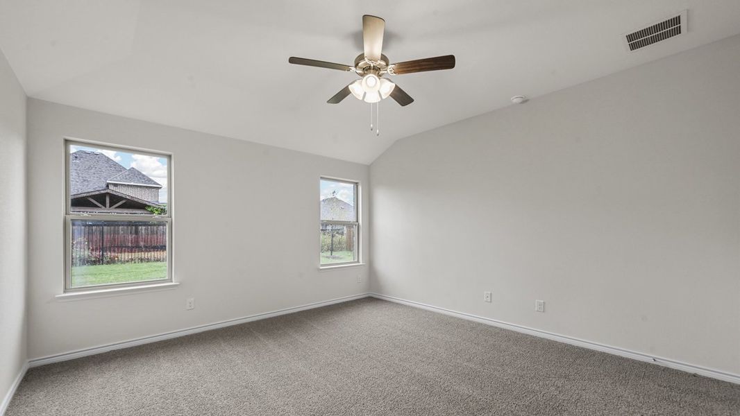 Spacious, unfurnished interior of a new home in Elevon, Lavon (Image 24).
