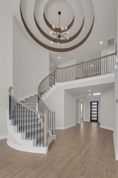 Representative image. Features, selections and colors may vary.