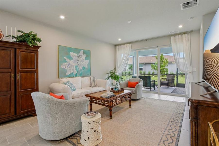 Furnished interior view inside a new home in , Venice (Image 13).