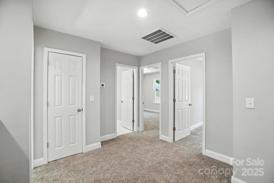 Spacious, unfurnished interior of a new home in , Charlotte (Image 27).