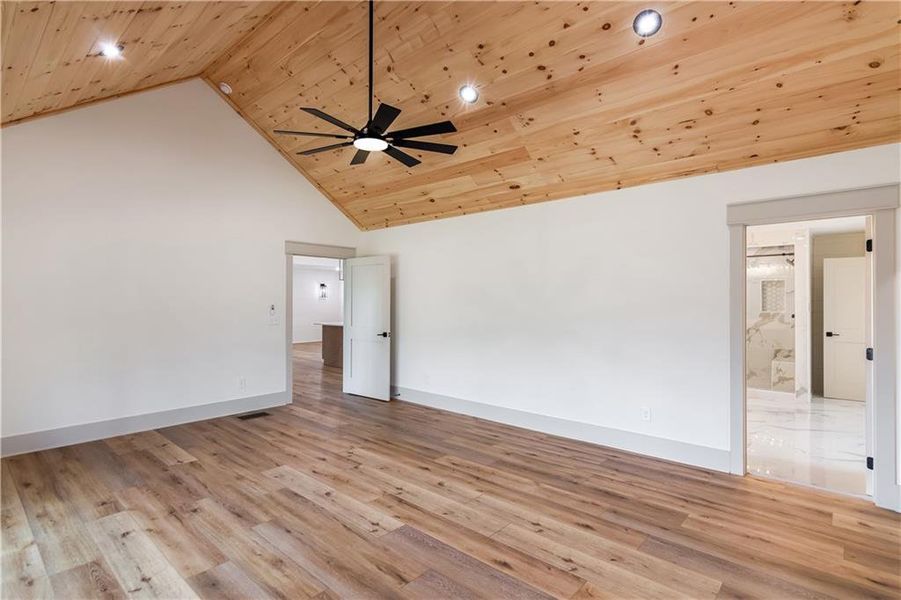 Spacious, unfurnished interior of a new home in , Ranger (Image 46).