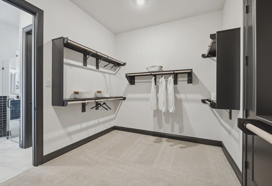 Plan 5058 closet - staged - 14 of 25