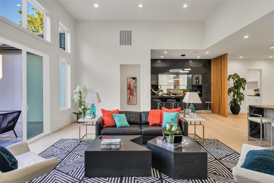 Furnished interior view inside a new home in , Dallas (Image 12).