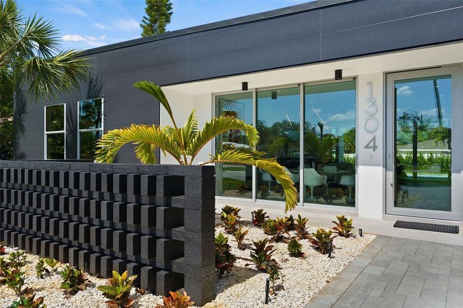 Exterior details and patio area of a home in , Belleair (Image 29).