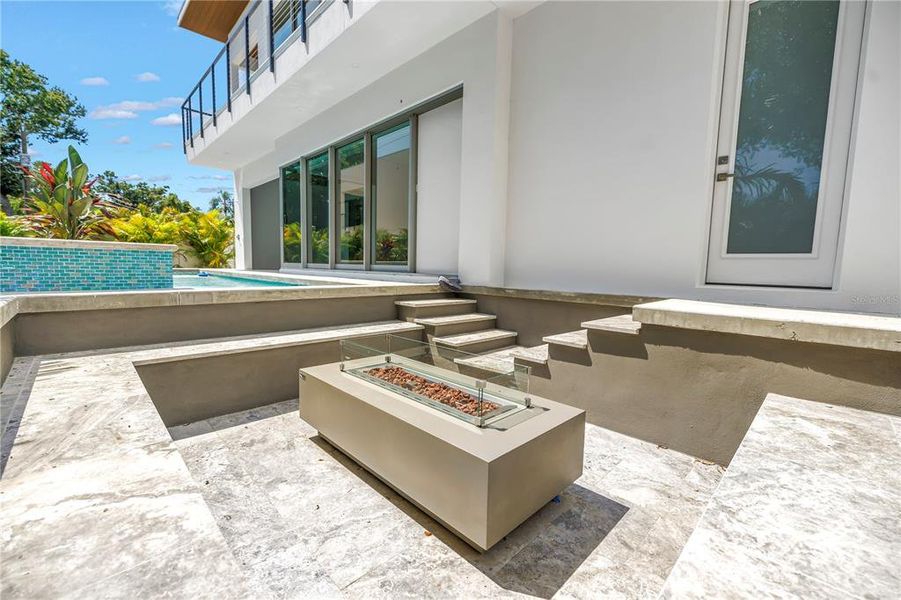 Front exterior of a new home in , Sarasota, FL, highlighting curb appeal (Image 21).