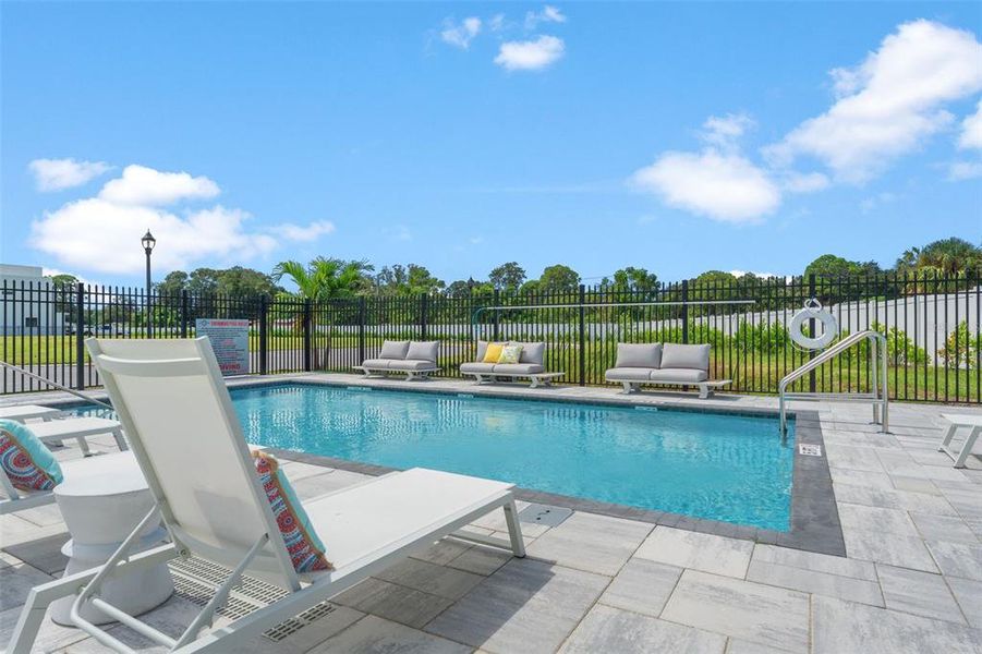 Community amenities in , Pinellas Park (Image 33).