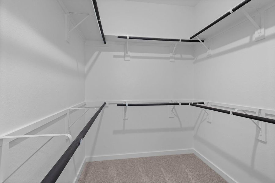 Spacious, unfurnished interior of a new home in Sienna 45', 50', Missouri City (Image 19). Spacious, unfurnished interior of a new home in Sienna 45', 50', Missouri City (Image 19).