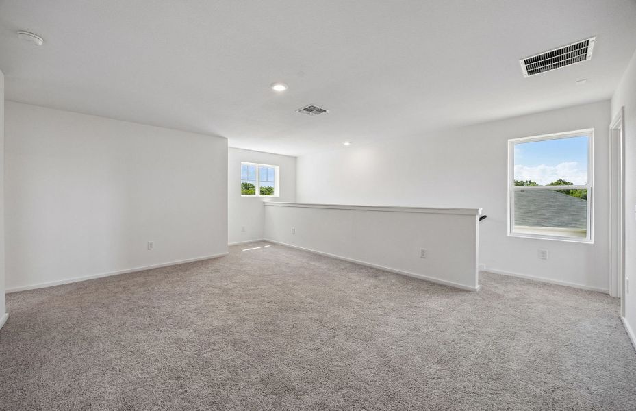 Spacious, unfurnished interior of a new home in Windcress, Cove (Image 19).