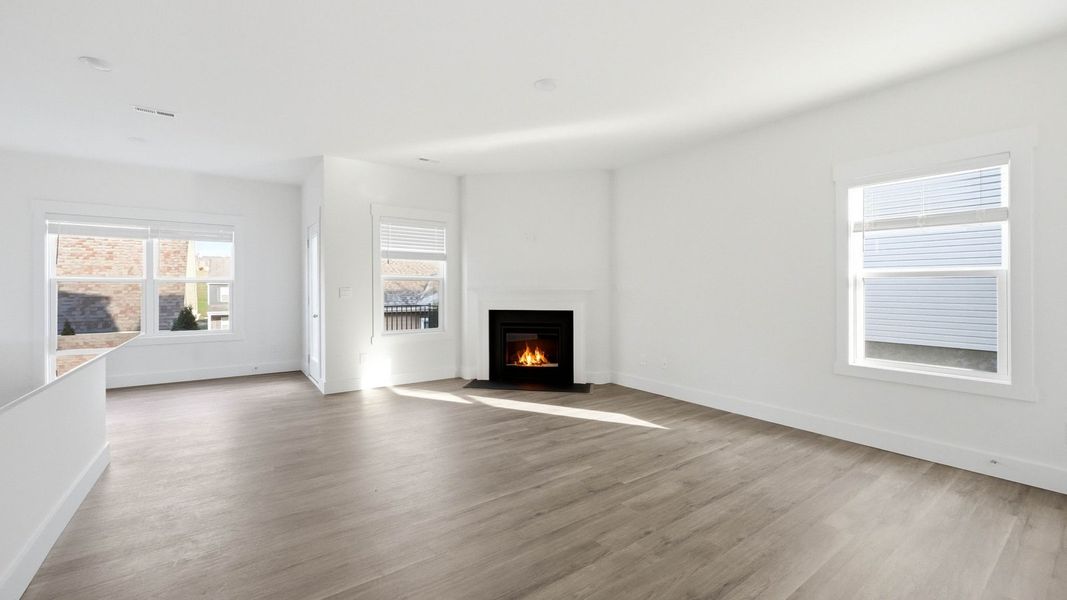 Spacious, unfurnished interior of a new home in Polo Fields, Kingsport (Image 35).