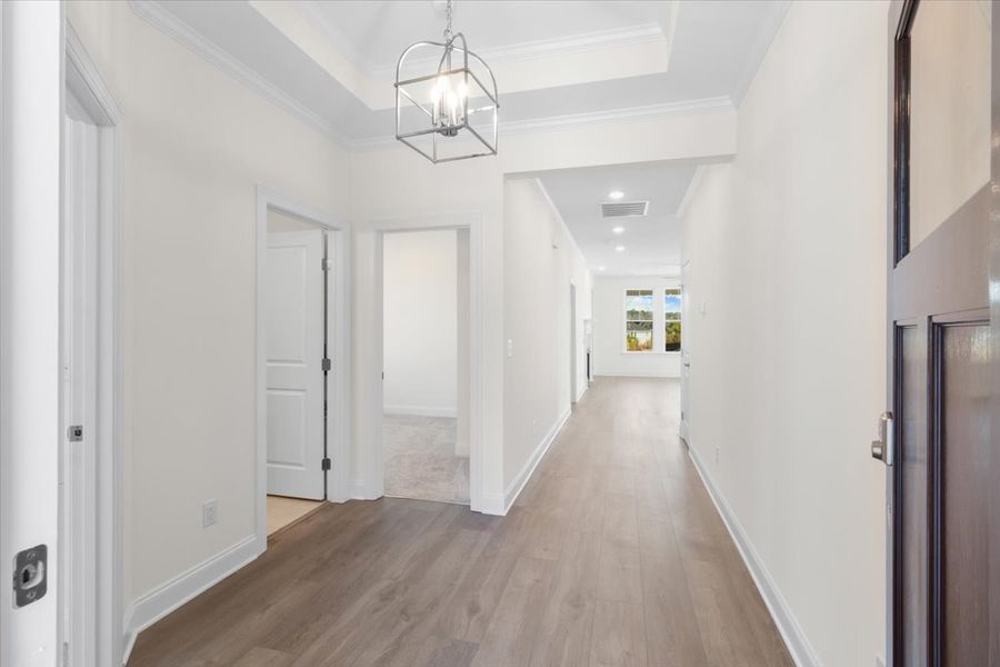 Spacious, unfurnished interior of a new home in Sinclair at Crawford Creek, Grovetown (Image 13).