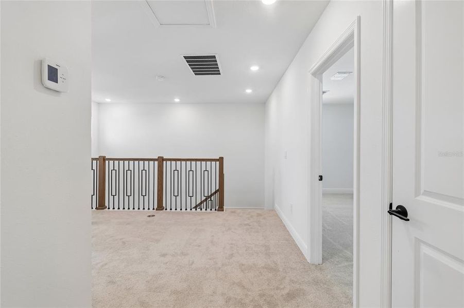 Spacious, unfurnished interior of a new home in SeaFlower, Bradenton (Image 8).