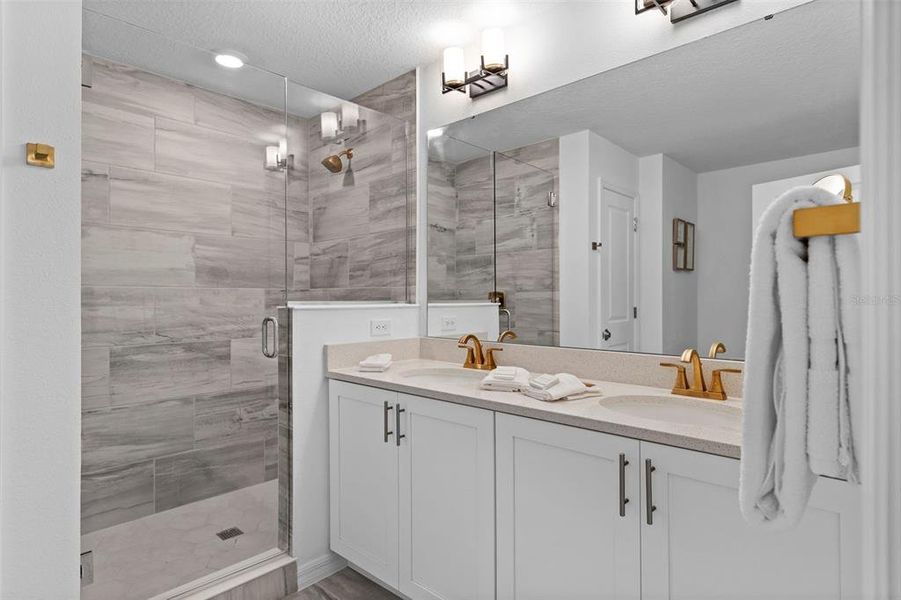 Furnished interior view inside a new home in , Davenport (Image 21).