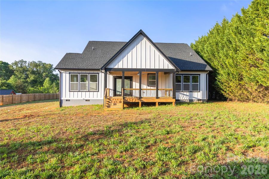 Exterior details and patio area of a home in , Maiden (Image 29).