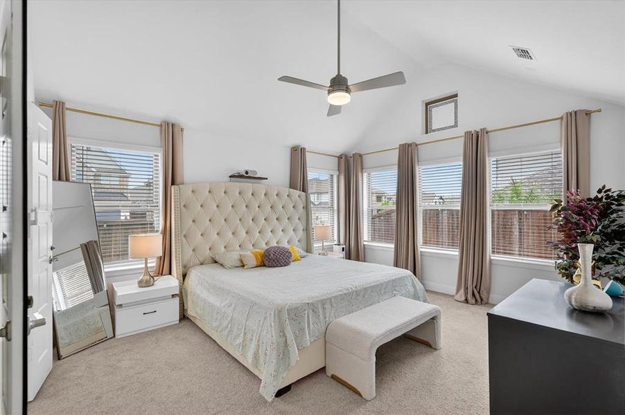Furnished interior view inside a new home in Meadow Run, Melissa (Image 13).