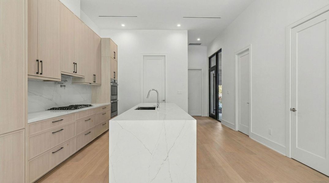 7" wide oak engineered flooring throughout.