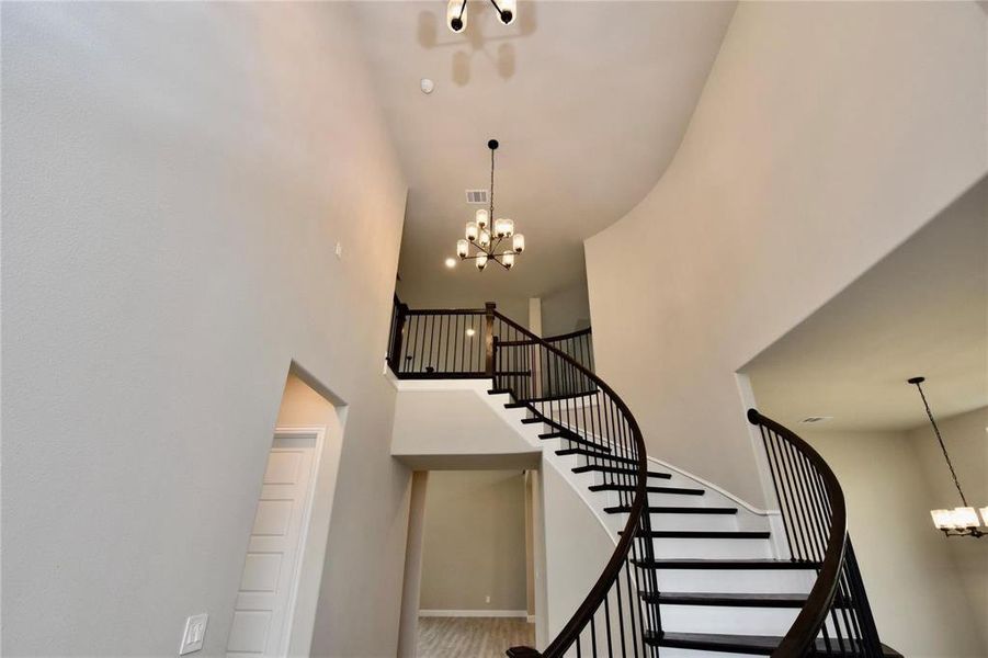 Image 33 of a home in Malabar Hill.