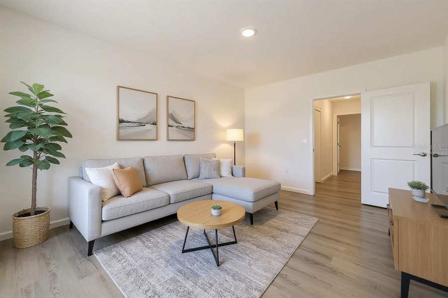 Furnished interior view inside a new home in , Orlando (Image 34).