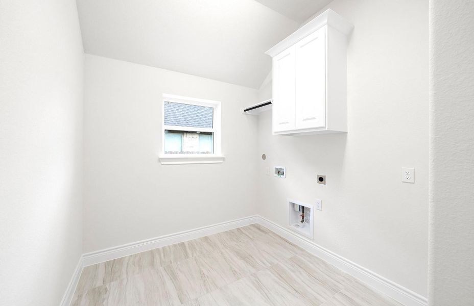 Spacious, unfurnished interior of a new home in Audubon 60′, Magnolia (Image 25).