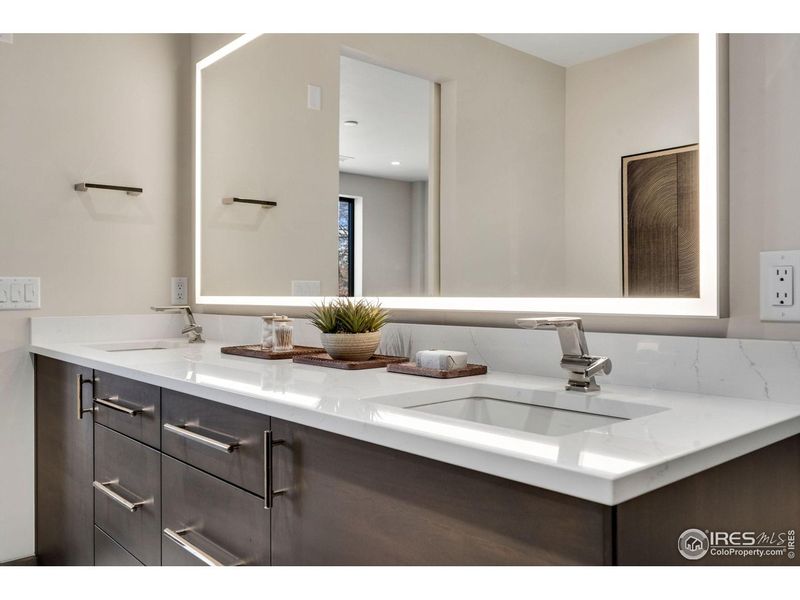 Image 35 of a home in .