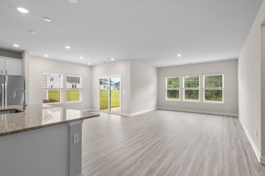 Spacious, unfurnished interior of a new home in Cypress Ridge - The Coastline Series, Longs (Image 16).