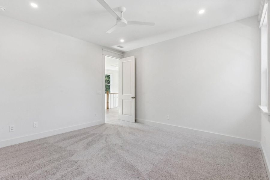 Spacious, unfurnished interior of a new home in , Mount Pleasant (Image 22).