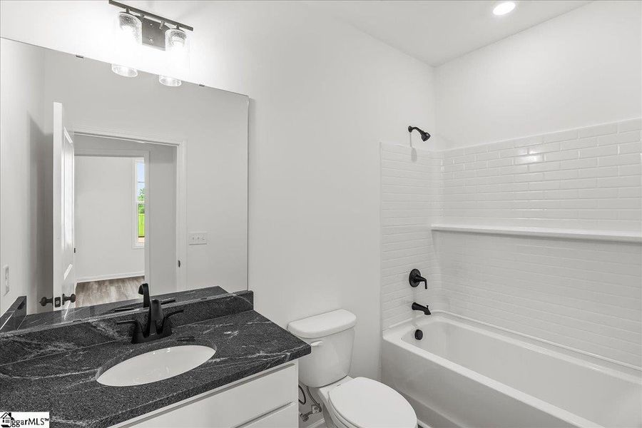 Furnished interior view inside a new home in Lynbrook, Boiling Springs (Image 7). Furnished interior view inside a new home in Lynbrook, Boiling Springs (Image 7).