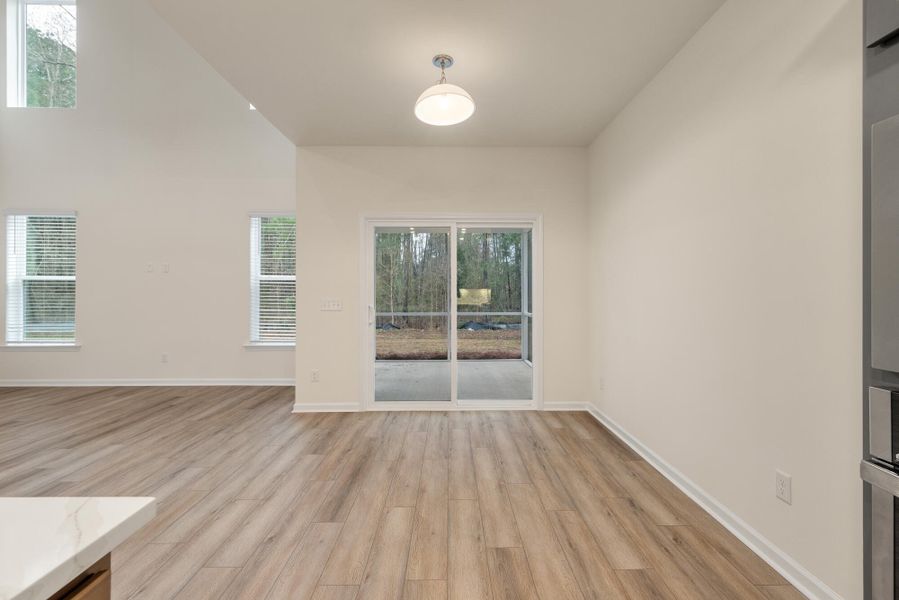Spacious, unfurnished interior of a new home in Oakley Pointe, Moncks Corner (Image 29).