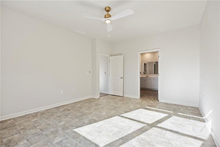 Spacious, unfurnished interior of a new home in , Braselton (Image 32). Spacious, unfurnished interior of a new home in , Braselton (Image 32).