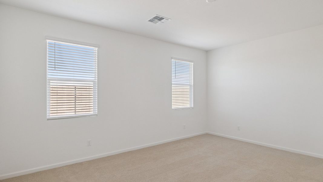 Spacious, unfurnished interior of a new home in Copper Falls, Buckeye (Image 21).