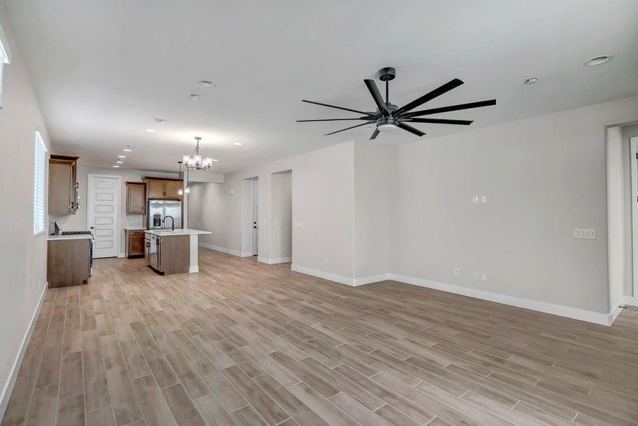 Spacious, unfurnished interior of a new home in Mesquite at North Creek, Queen Creek (Image 11). Spacious, unfurnished interior of a new home in Mesquite at North Creek, Queen Creek (Image 11).