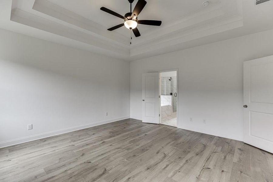 Spacious, unfurnished interior of a new home in , Jefferson (Image 35). Spacious, unfurnished interior of a new home in , Jefferson (Image 35).