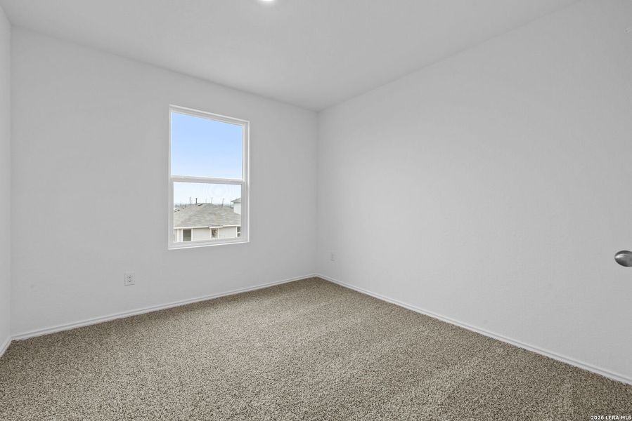 Spacious, unfurnished interior of a new home in Avenida, Converse (Image 29).