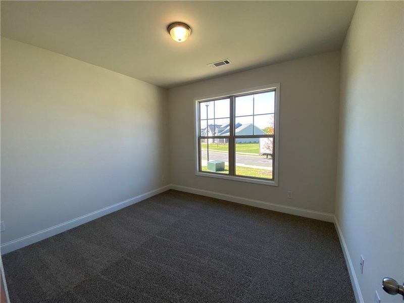Spacious, unfurnished interior of a new home in , Jefferson (Image 22).