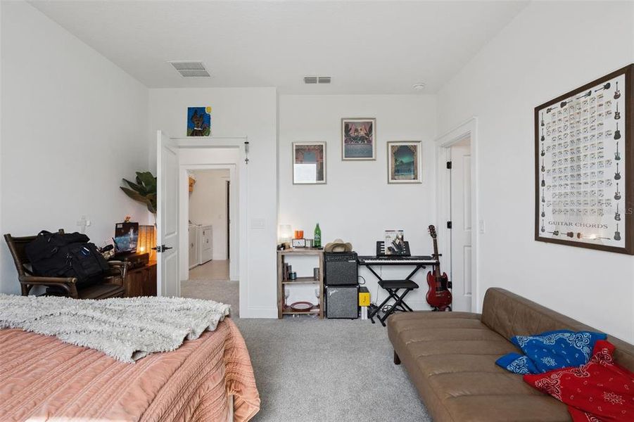 Furnished interior view inside a new home in , Winter Garden (Image 18).