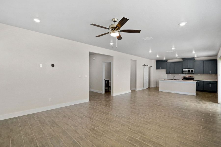 Spacious, unfurnished interior of a new home in The View at Desert Springs | Thoughtful Collection, El Paso (Image 18). Spacious, unfurnished interior of a new home in The View at Desert Springs | Thoughtful Collection, El Paso (Image 18).