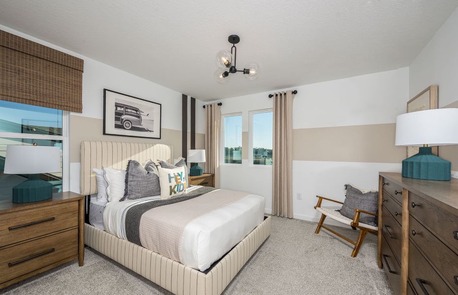 Representative furnished interior of a home built from the Yellowstone by Pulte Homes in Riversong, Parrish (Image 15).