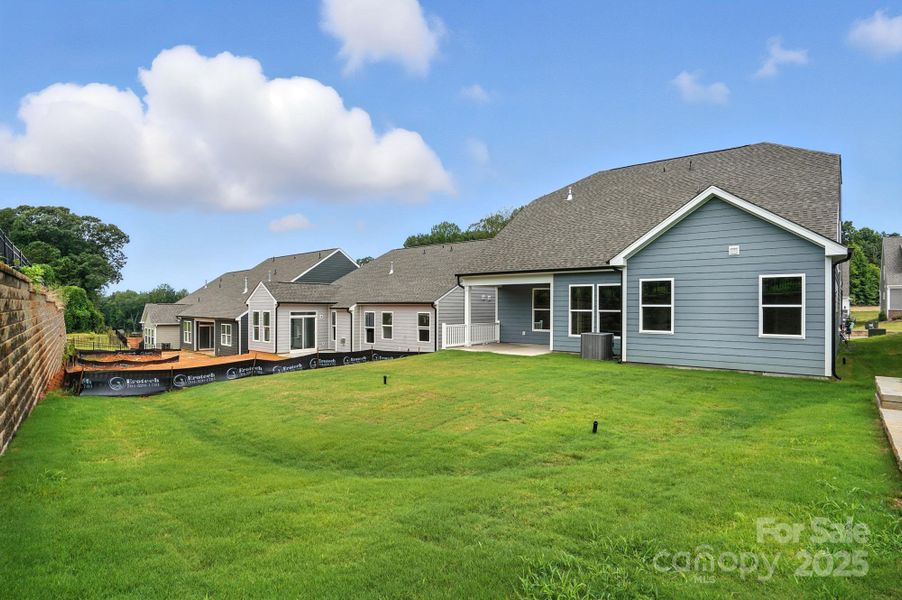 Image 10 of a home in Villas at Prestwick.